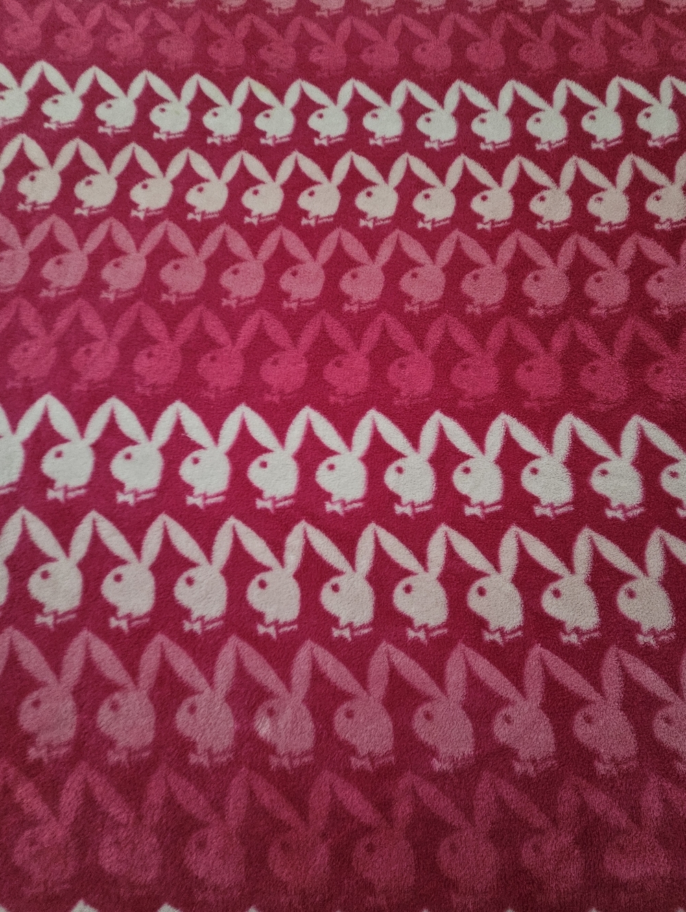 Playboy Classic Rabbit Heads Pink Plush Fleece Blanket Size 48" x 60"